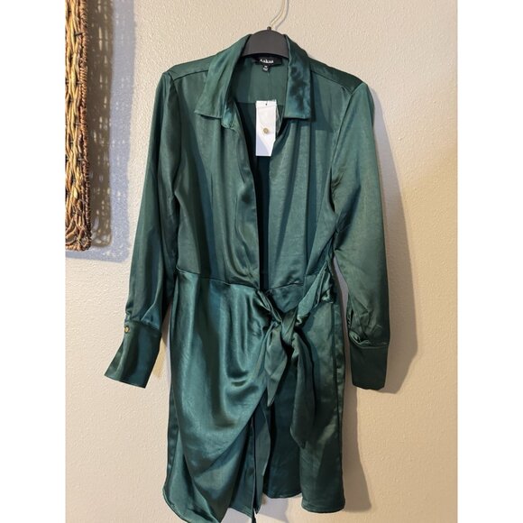 Aakaa Dress M Emerald Green Satin Long Sleeve Tie Front Cut Out NEW - Picture 9 of 15